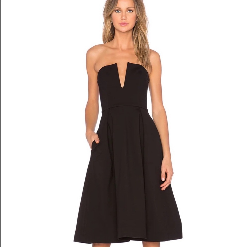 NICHOLAS "Danielle" Black Strapless V-Notch/Deep V Midi Dress w Pockets